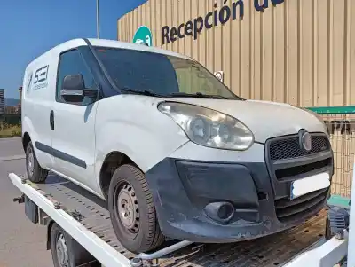 Утилизация автомобиля FIAT DOBLO CARGO (263_)  года 2011 питание 199A3000