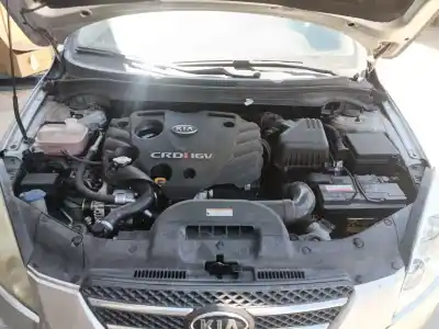 Veicolo di demolizione kia cee'd sw (ed) 2.0 crdi 140 dell'anno 2008 alimentato d4ea