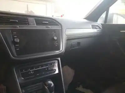 Veículo de Sucata volkswagen tiguan allspace (bw2, bj2) 2.0 tdi 4motion do ano 2021 alimentado dtsb