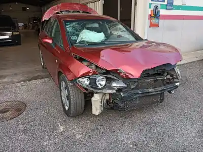 Vehicul casat SEAT LEON (1P1)  al anului 2006 alimentat BXE