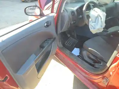 Veicolo di demolizione seat leon (1p1) 1.9 tdi dell'anno 2006 alimentato bxe