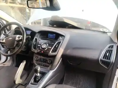 Veículo de Sucata ford focus iii 1.6 tdci do ano 2011 alimentado t1da