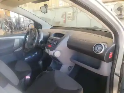 Veículo de Sucata citroen c1 (pm_, pn_) 1.0 do ano 2006 alimentado 1kr