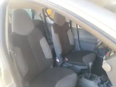 Veículo de Sucata citroen c1 (pm_, pn_) 1.0 do ano 2006 alimentado 1kr