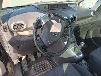 Здавання транспортного засобу citroen c3 picasso (sh_) 1.6 hdi року 2009 потужний 9hx