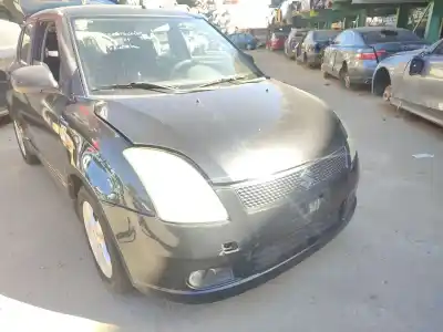 Véhicule à la ferraille suzuki swift iii (mz, ez) 1.5 (rs 415) de l'année 2006 alimenté m15a