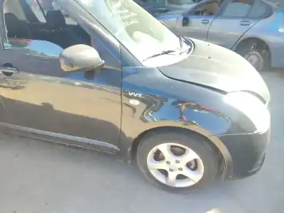Véhicule à la ferraille suzuki swift iii (mz, ez) 1.5 (rs 415) de l'année 2006 alimenté m15a