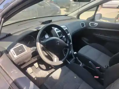 Veículo de Sucata peugeot 307 (3a/c) 1.6 hdi do ano 2006 alimentado 9hx