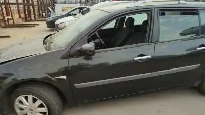Veículo de Sucata renault megane ii ranchera familiar (km0/1_) 1.5 dci (km16, km1e) do ano 2007 alimentado k9kp7