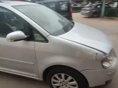 Veículo de Sucata volkswagen touran (1t1, 1t2) 1.9 tdi do ano 2004 alimentado avq