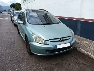 Verschrottungsfahrzeug PEUGEOT 307 BREAK (3E)  des Jahres 2003 angetrieben RHY