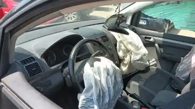 Veículo de Sucata volkswagen touran (1t3) 1.6 tdi do ano 2011 alimentado cayc