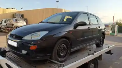 Véhicule à la ferraille ford focus i (daw, dbw) 1.8 turbo di / tddi de l'année 2000 alimenté c9db