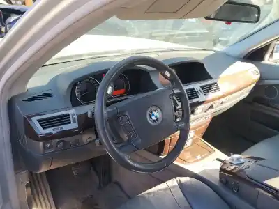 Scrapping Vehicle bmw 7 (e65, e66, e67) 730 d of the year 2004 powered 306d2