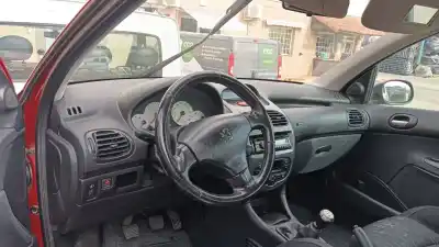 Здавання транспортного засобу peugeot 206 fastback (2a/c) 2.0 hdi 90 року 2005 потужний rhy