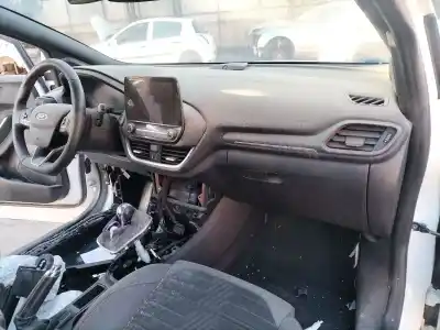 Здавання транспортного засобу ford puma (j2k, cf7) 1.0 ecoboost року 2022 потужний b7jb