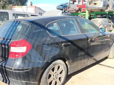 Veículo de Sucata bmw 1 (e87) 120 d do ano 2005 alimentado 204d4