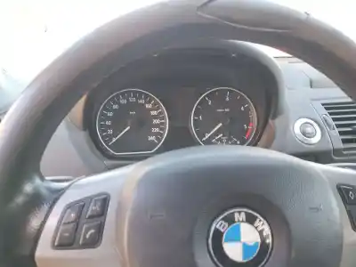 Veículo de Sucata bmw 1 (e87) 120 d do ano 2005 alimentado 204d4