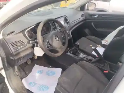 Scrapping Vehicle renault megane iv fastback (b9a/m/n_) 1.5 dci 90 (b9a1) of the year 2017 powered k9k 656