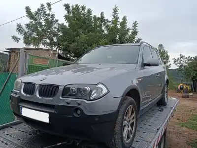 Véhicule à la ferraille BMW X3 (E83) 2.5 I de l'année 2004 alimenté 256S5