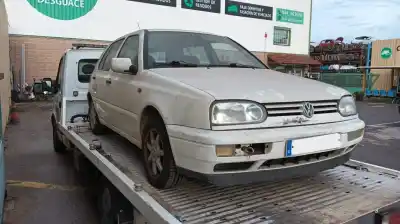 Vehicul casat VOLKSWAGEN GOLF III VARIANT (1H5)  al anului 1997 alimentat AHU