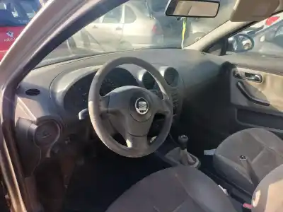 Véhicule à la ferraille seat cordoba (6l2) 1.9 sdi de l'année 2003 alimenté asy