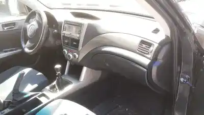 Здавання транспортного засобу subaru forester s12 xs limited року 2011 потужний ee20