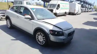 Здавання транспортного засобу volvo c30 (533) 2.0 d року 2007 потужний d 4204 t