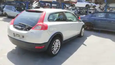 Здавання транспортного засобу volvo c30 (533) 2.0 d року 2007 потужний d 4204 t