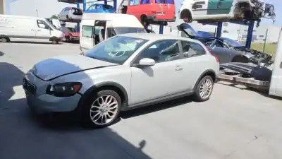 Здавання транспортного засобу volvo c30 (533) 2.0 d року 2007 потужний d 4204 t