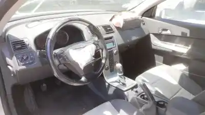 Здавання транспортного засобу volvo c30 (533) 2.0 d року 2007 потужний d 4204 t