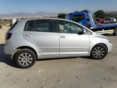 Veículo de Sucata volkswagen golf v berlina (1k1) 1.9 tdi do ano 2005 alimentado bkc