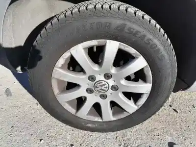 Veículo de Sucata volkswagen golf v berlina (1k1) 1.9 tdi do ano 2005 alimentado bkc