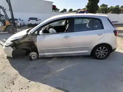 Veículo de Sucata volkswagen golf v berlina (1k1) 1.9 tdi do ano 2005 alimentado bkc