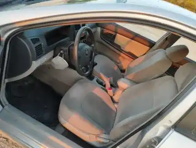 Sloopvoertuig daelim carens 2.0 crdi ex monovolumen van het jaar 2002 aangedreven d4ea