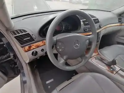 Scrapping Vehicle mercedes-benz clase e w211 berlina e 320 cdi 211.026 of the year 2002 powered 648961