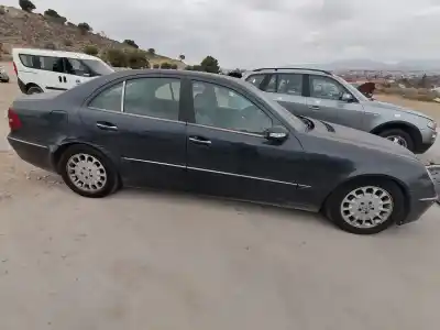 Scrapping Vehicle mercedes-benz clase e w211 berlina e 320 cdi 211.026 of the year 2002 powered 648961