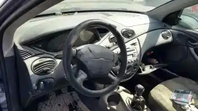 Verschrottungsfahrzeug ford focus berlina (cak) ambiente des jahres 2001 angetrieben c9db