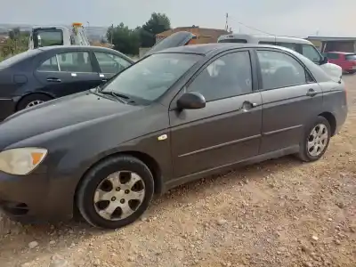 Veículo de Sucata kia cerato (ld) d4ea do ano 2004 alimentado d4ea