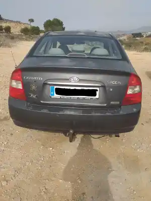 Veículo de Sucata kia cerato (ld) d4ea do ano 2004 alimentado d4ea