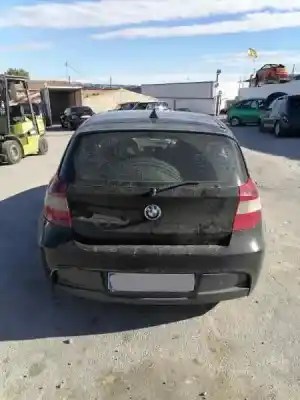 Veicolo di demolizione BMW SERIE 1 BERLINA (E81/E87) 118d dell'anno 2009 alimentato 204D4