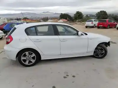 Veicolo di demolizione bmw serie 1 berlina (e81/e87) m47t2 dell'anno 2004 alimentato m47t2