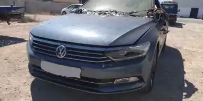 Veículo de Sucata VOLKSWAGEN PASSAT LIM. (3G2) Advance 4Motion BMT do ano 2016 alimentado CRL