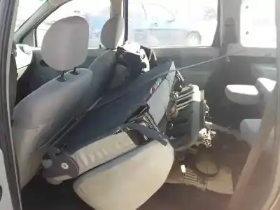 Veículo de Sucata dacia logan básico do ano 2008 alimentado k4m a6