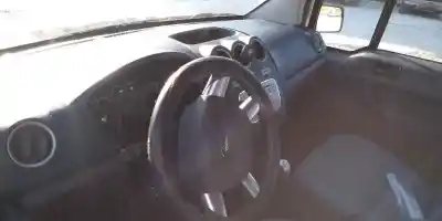 Veículo de Sucata ford transit connect (p65_, p70_, p80_) 1.8 tdci do ano 2009 alimentado rwpa