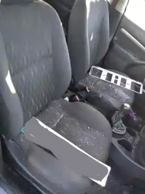 Verschrottungsfahrzeug ford focus berlina (cak) ambiente des jahres 2003 angetrieben c9db