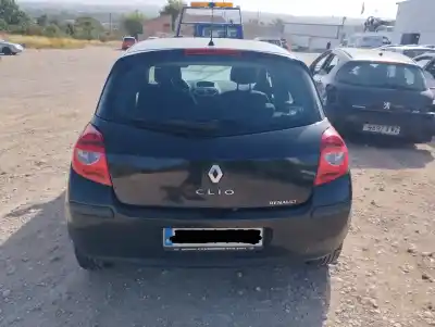 Veículo de Sucata renault clio iii exception do ano 2007 alimentado k9k t7