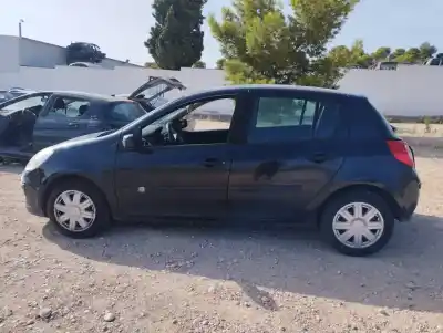 Veículo de Sucata renault clio iii exception do ano 2007 alimentado k9k t7