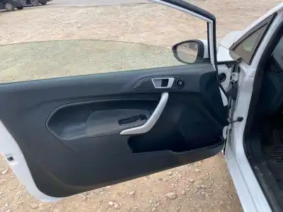 Veicolo di demolizione ford fiesta (cb1) ambiente dell'anno 2012 alimentato kvja