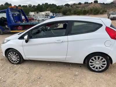 Veicolo di demolizione ford fiesta (cb1) ambiente dell'anno 2012 alimentato kvja